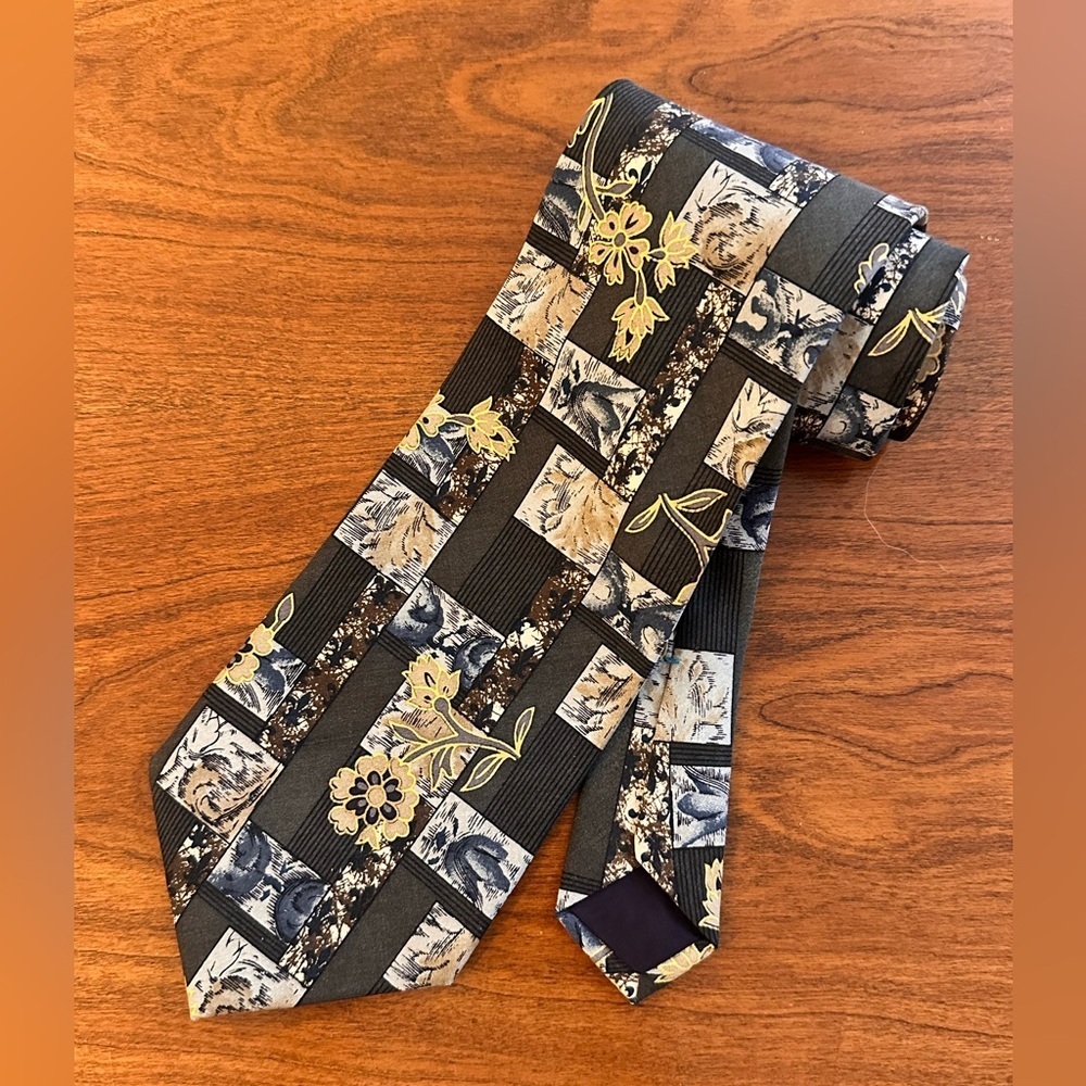 Firenze I Italian Silk Necktie – Art Deco Patchwork Floral Graphic Tie 58”
